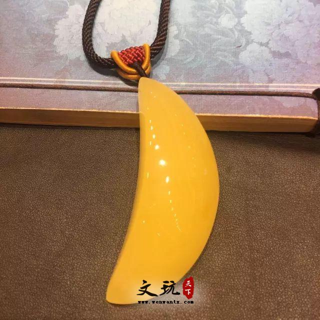 蜜蜡为何会有很多种颜色？什么颜色的蜜蜡成色好？-8