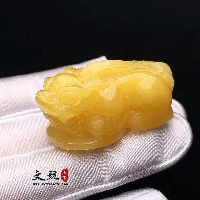 概括一下蜜蜡饰品的种类-33