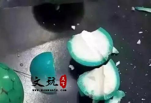 绿松石造假——菱镁矿摇身变成绿松石-7